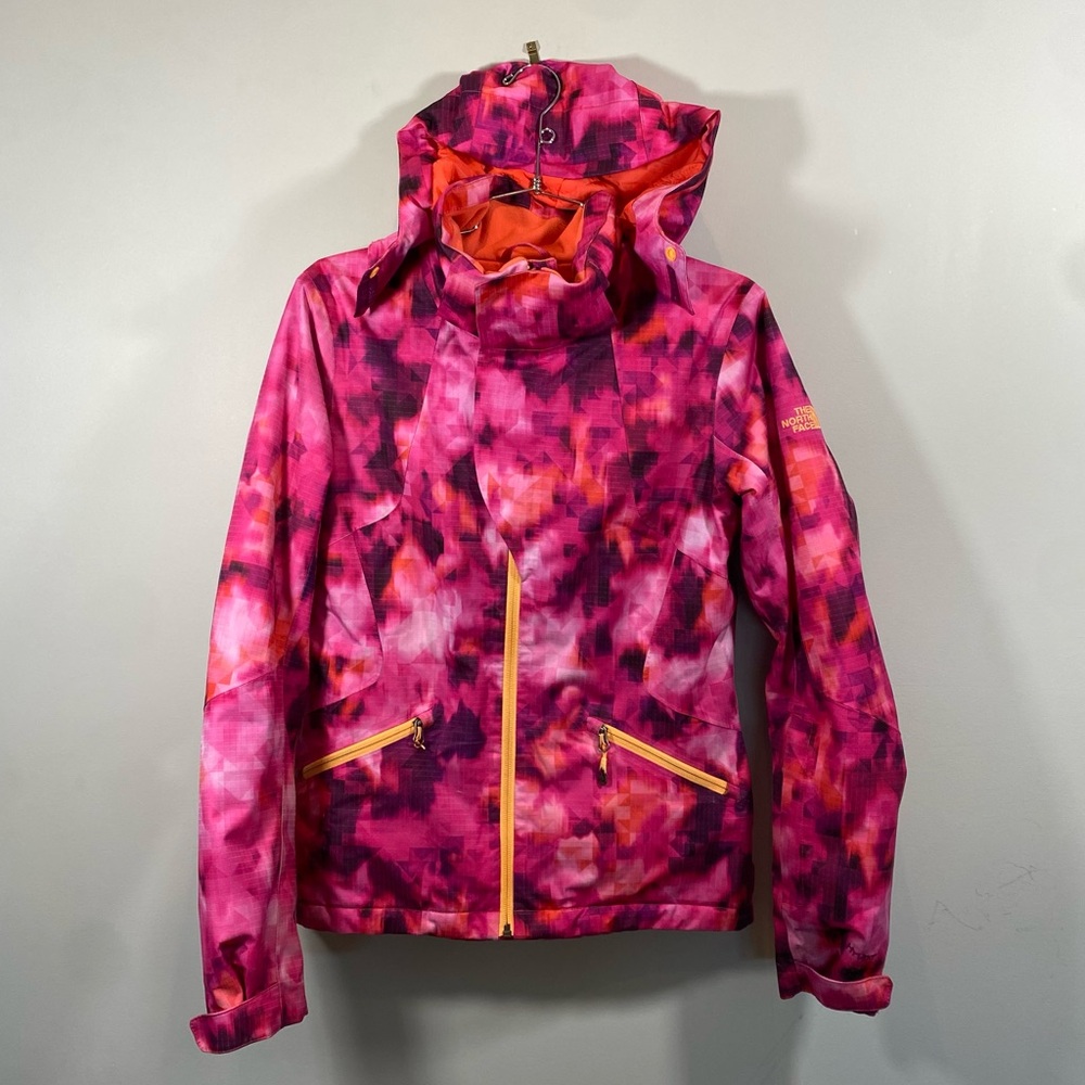 North Face Hyvent Jacket with Insulation Size Small